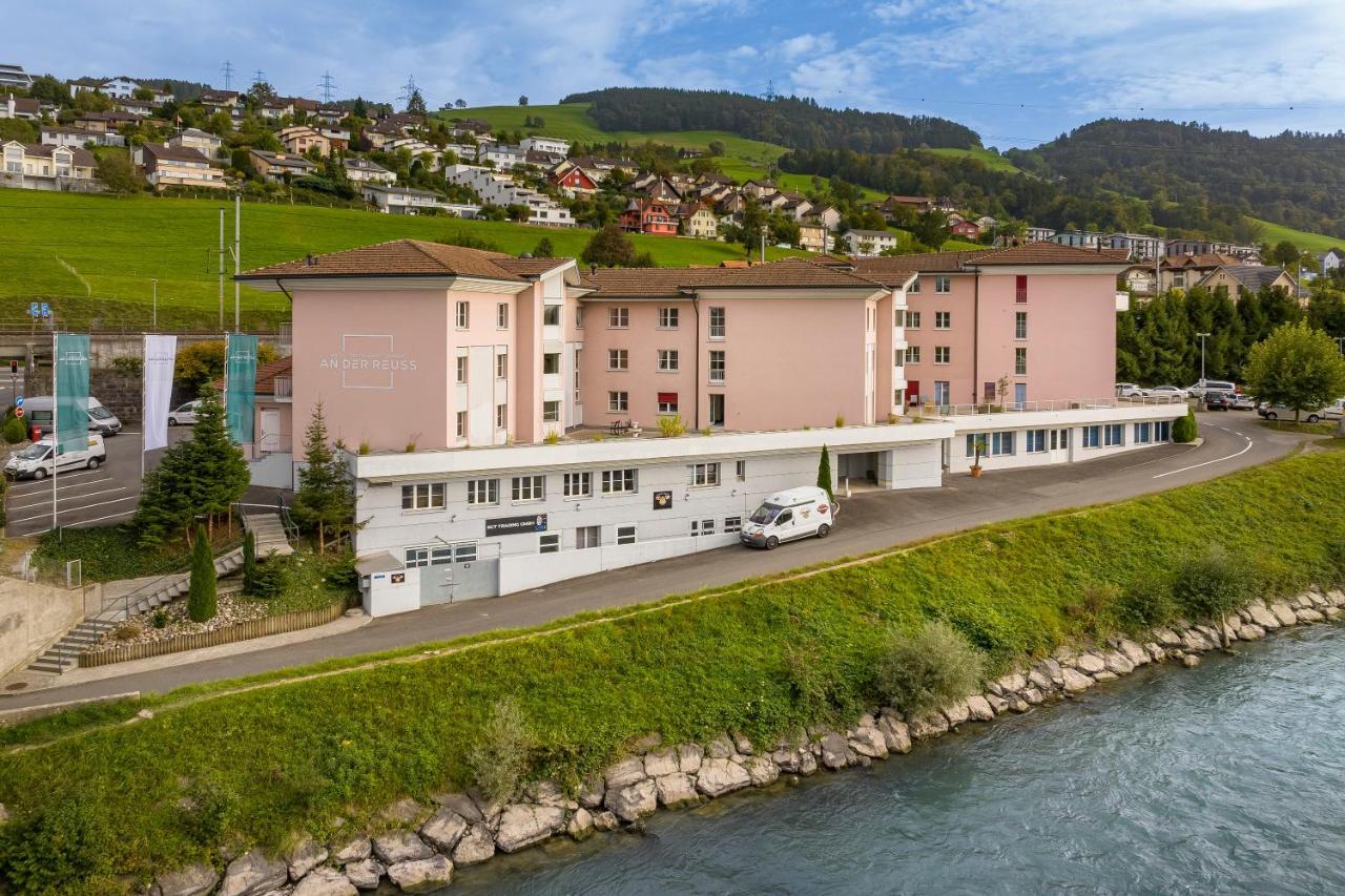 Hotel An Der Reuss Gisikon Exterior photo